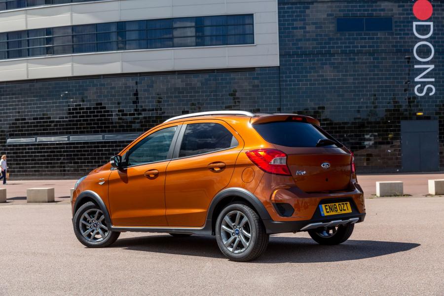  Ford Ka+ Active 2018 года  (UK) (фото 2 из 27)